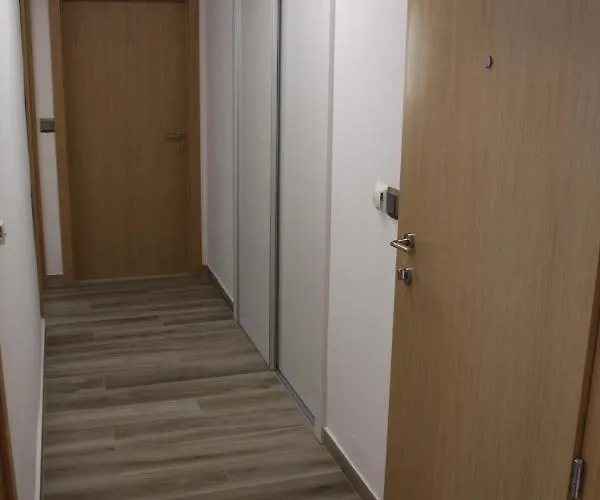 Apartment Amongus